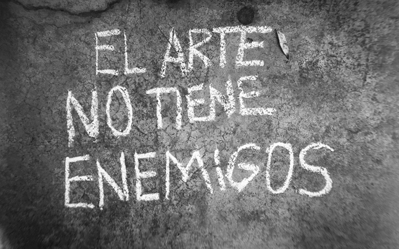 El CHANTArte: Una Mirada Crítica a las Locuras de Antonio García Villarán