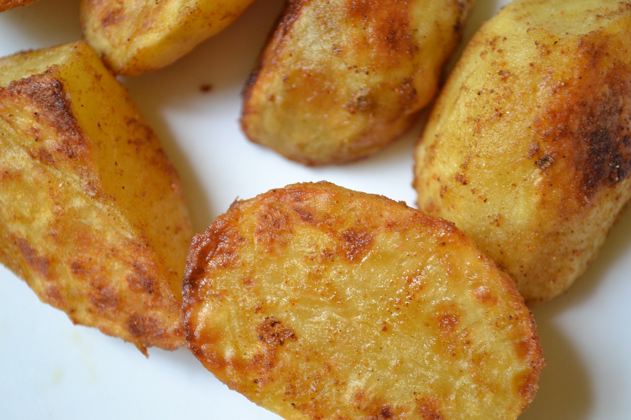 potato, baked potato, potatoes-874775.jpg